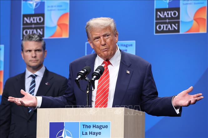 Tổng thống Mỹ Donald Trump trong cuộc họp báo sau Hội nghị thượng đỉnh Tổ chức Hợp tác Bắc Đại Tây Dương (NATO) tại La Hay (Hà Lan) ngày 25/6/2025. Ảnh: THX/TTXVN