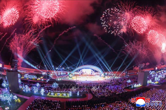 Toàn cảnh lễ khánh thành khu du lịch ven biển Kalma của Triều Tiên ngày 24/6/2025. Ảnh: Yonhap/TTXVN