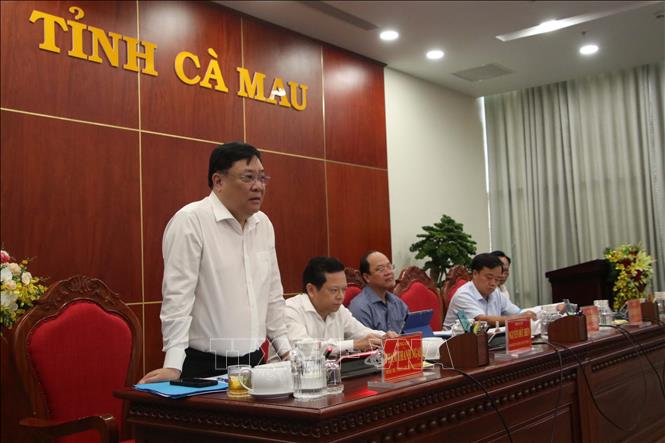 Ông Phạm Thành Ngại, Phó Bí thư Tỉnh ủy, Chủ tịch UBND tỉnh Cà Mau phát biểu. Ảnh: Kim Há - TTXVN