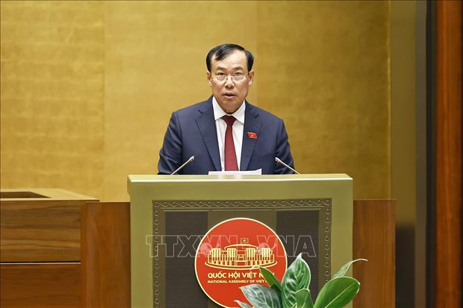 Chủ nhiệm Ủy ban Quốc phòng, An ninh và Đối ngoại của Quốc hội Lê Tấn Tới phát biểu. Ảnh: Doãn Tấn - TTXVN