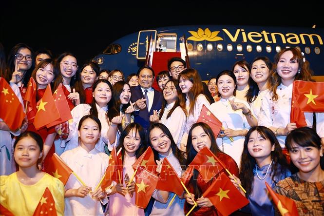Lễ tiễn Thủ tướng Phạm Minh Chính kết thúc chuyến tham dự Hội nghị WEF 16 Thiên Tân và làm việc tại Trung Quốc. Ảnh: Dương Giang-TTXVN
