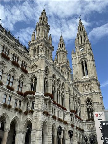 Tòa thị chính Vienna. Ảnh: Thu Hằng - Pv TTXVN tại Áo