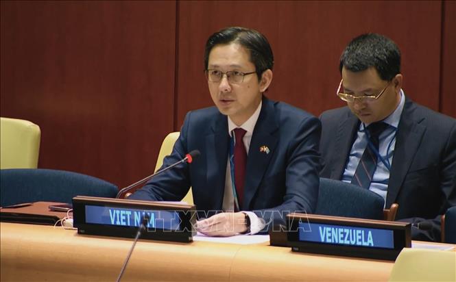 Đại sứ Đỗ Hùng Việt, Trưởng Phái đoàn thường trực Việt Nam tại LHQ, phát biểu tại phiên thảo luận về hòa bình ở châu Phi. Ảnh: Hoài Thanh - Phóng viên TTXVN tại Mỹ