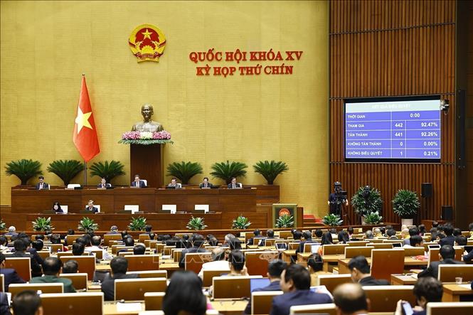 Quốc hội thông qua Luật Năng lượng nguyên tử (sửa đổi). Ảnh: Doãn Tấn - TTXVN