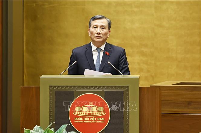 Chủ nhiệm Ủy ban Khoa học, Công nghệ và Môi trường của Quốc hội Lê Quang Huy phát biểu. Ảnh: Doãn Tấn - TTXVN
