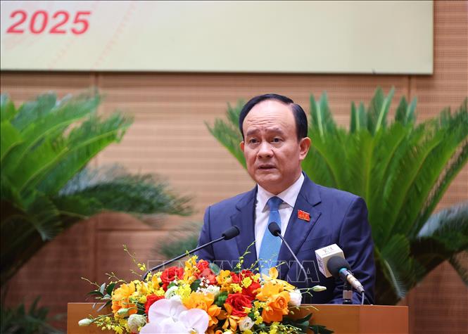Chủ tịch HĐND thành phố Hà Nội Nguyễn Ngọc Tuấn phát biểu khai mạc kỳ họp. Ảnh: Văn Điệp – TTXVN
