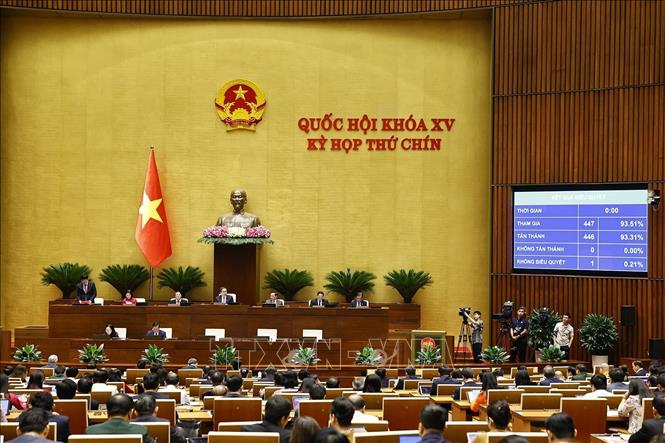 Quốc hội biểu quyết thông qua Nghị quyết của Quốc hội về chủ trương đầu tư Dự án đầu tư xây dựng đường vành đai 4 Thành phố Hồ Chí Minh. Ảnh: Doãn Tấn - TTXVN