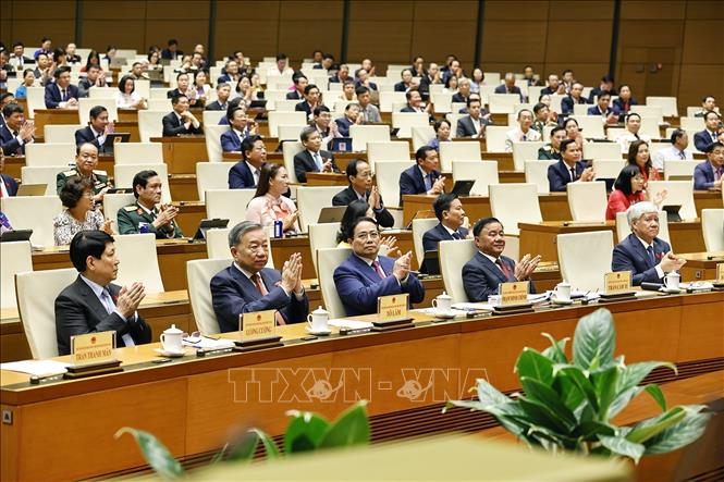 Tổng Bí thư Tô Lâm và các đồng chí lãnh đạo Đảng, Nhà nước dự Bế mạc Kỳ họp thứ 9, Quốc hội khoá XV. Ảnh: Doãn Tấn – TTXVN