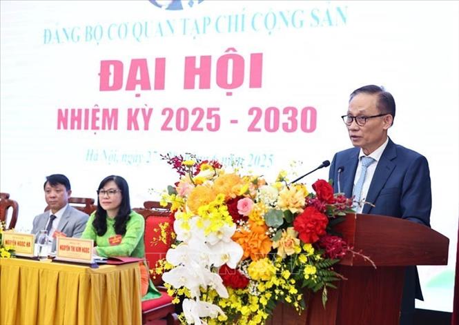 Bí thư Trung ương Đảng, Phó Bí thư Thường trực Đảng ủy các cơ quan Đảng Trung ương, Chánh Văn phòng Trung ương Đảng Lê Hoài Trung phát biểu chỉ đạo. Ảnh: Minh Đức – TTXVN