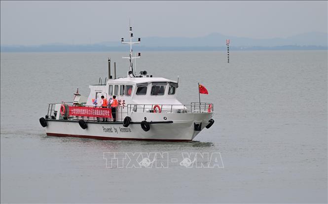 Tàu “An Huy” thực hiện chuyến hải trình đầu tiên tại Hợp Phì, tỉnh An Huy, Trung Quốc ngày 28/6/2025. Ảnh: THX/TTXVN