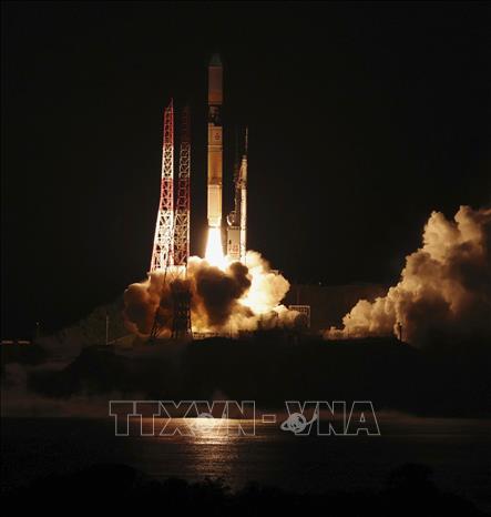 Tên lửa H2A được phóng từ đảo Tanegashima thuộc tỉnh Kagoshima, Nhật Bản ngày 29/6/2025. Ảnh: Kyodo/TTXVN