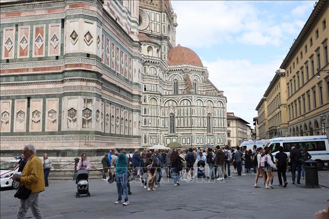 Quảng trường Piazza del Duomo tại thành phố Florence. Ảnh: Dương Hoa - PV TTXVN tại Italy