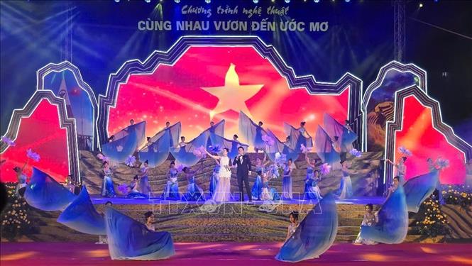 Chương trình nghệ thuật 