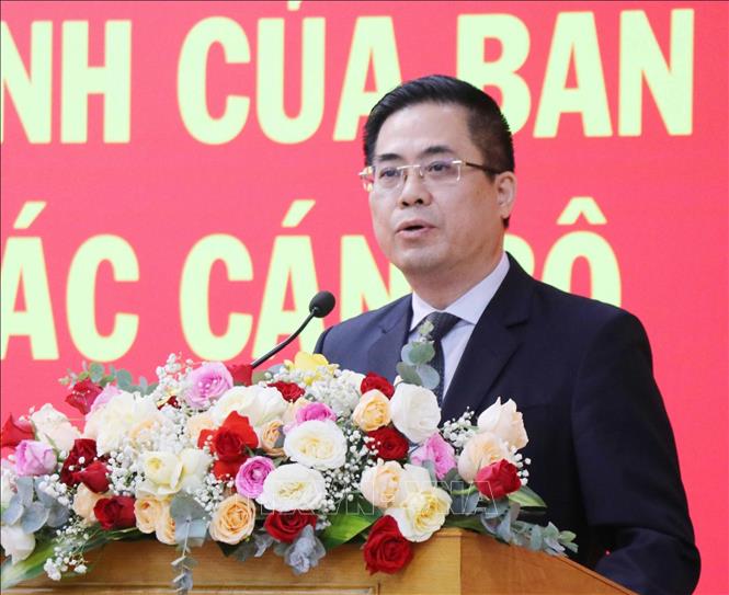 Ông Nguyễn Hoàng Giang, Phó Bí thư Tỉnh ủy Quảng Ngãi (mới) nhiệm kỳ 2020 - 2025 giữ chức vụ Chủ tịch Ủy ban nhân dân tỉnh Quảng Ngãi (mới) nhiệm kỳ 2021 - 2026. Ảnh: Phạm Cường - TTXVN