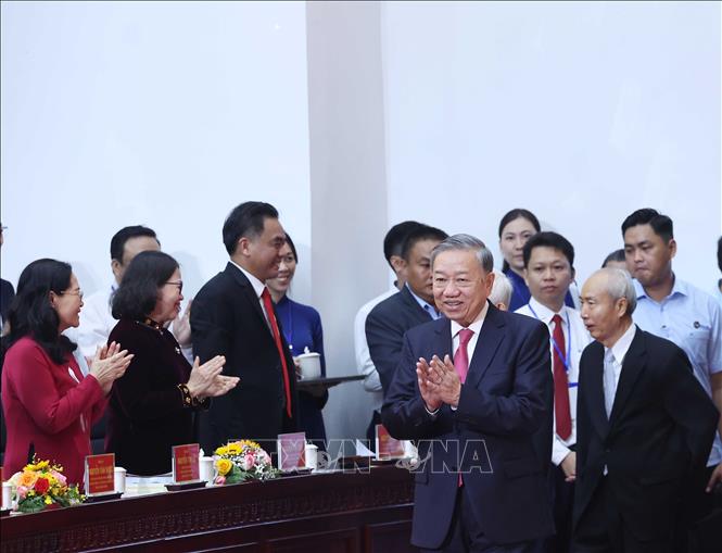 Tổng Bí thư Tô Lâm dự Lễ công bố Nghị quyết, quyết định về sáp nhập đơn vị hành chính tại Thành phố Hồ Chí Minh. Ảnh: Thống Nhất – TTXVN