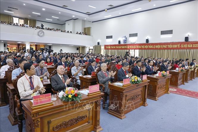 Chủ tịch Quốc hội Trần Thanh Mẫn và đại biểu dự Lễ công bố. Ảnh: Doãn Tấn - TTXVN
