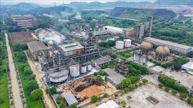 Toàn cảnh nhà máy sản xuất phân bón DAP Lào Cai. Ảnh: Hoàng Hiếu - TTXVN