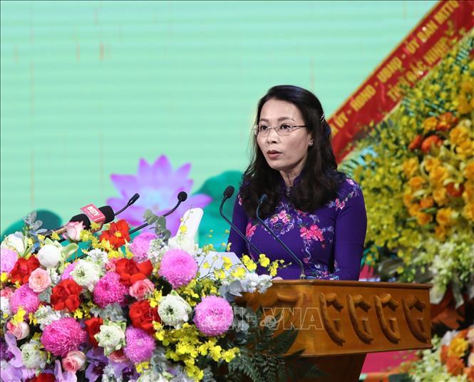 Phó Bí thư Thường trực Tỉnh ủy Bắc Ninh Nguyễn Thị Hương phát biểu. Ảnh: Danh Lam -TTXVN