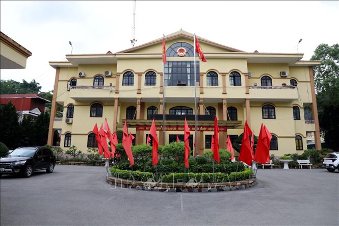 Trụ sở xã Đồng Đăng, tỉnh Lạng Sơn đã bố trí đầy đủ phòng và các trang thiết bị làm việc cho cán bộ. Ảnh: Văn Đạt - TTXVN