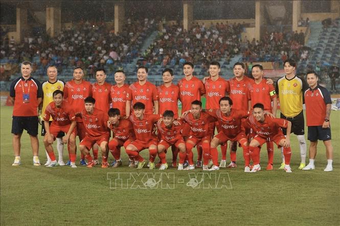 Các cầu thủ đội Vietnam All Stars. Ảnh: Minh Quyết - TTXVN
