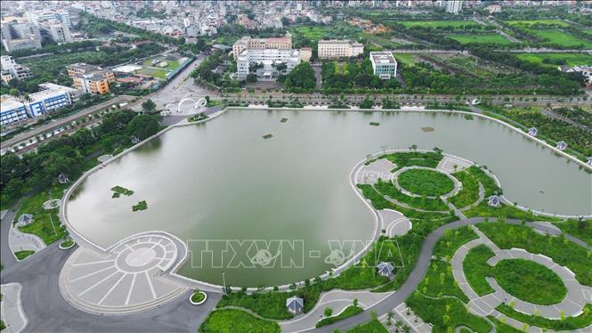 Trụ sở UBND phường Việt Hưng, số 1 Vạn Hạnh. Ảnh: Thành Phương – TTXVN