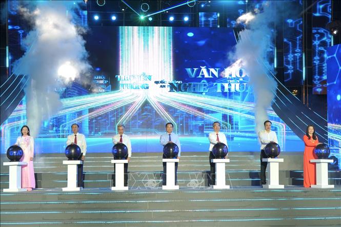 Nhân dịp này, TP. Hồ Chí Minh chính thức phát động Giải thưởng Sáng tạo Thành phố lần thứ 5 - năm 2026. Ảnh: Trung Tuyến - TTXVN 