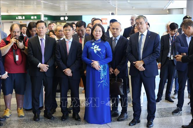 Phó Chủ tịch nước Võ Thị Ánh Xuân tham dự Lễ khai trương đường bay thẳng đầu tiên kết nối Thủ đô Hà Nội với thành phố Milan (Italy). Ảnh: Trường Dụy- PV TTXVN tại Italy