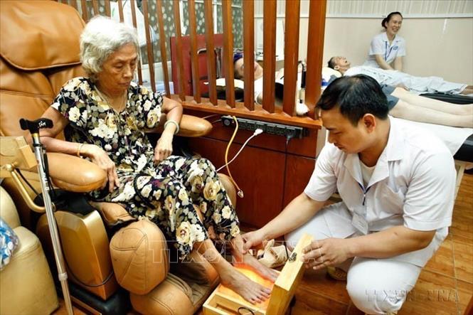  Trung tâm dưỡng lão Bách niên Thiên đức tại Hà Nội quản lý, chăm sóc, nuôi dưỡng toàn diện chất lượng cao hơn 300 người cao tuổi tại 3 cơ sở (Đông Ngạc, Nhật Tảo và Sóc Sơn). Ảnh: Dương Ngọc - TTXVN