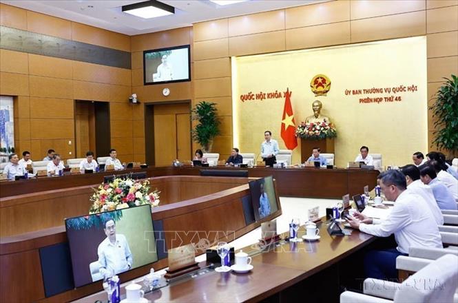 Theo Pháp lệnh Dân số mới được Ủy ban Thường vụ Quốc hội thông qua tại Phiên họp thứ 46, mỗi cặp vợ chồng, cá nhân được quyết định về thời gian sinh con, số con (3/6/2025). Ảnh: Doãn Tấn - TTXVN