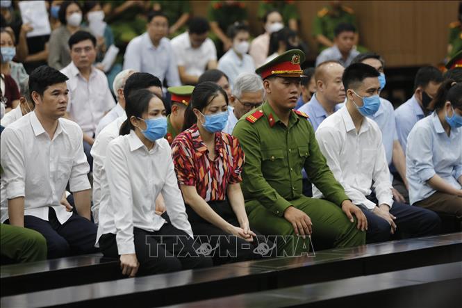 Các bị cáo trong vụ án. Ảnh: Quốc Lũy - TTXVN