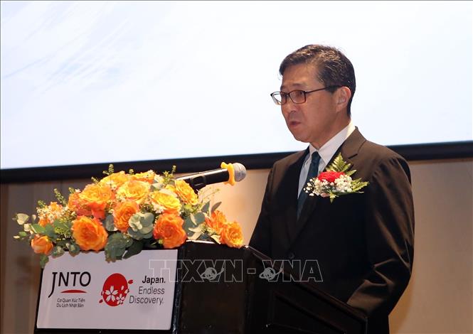 Japanese Consul General in Da Nang Mori Takero speaks at the seminar. VNA Photo: Trần Lê Lâm 