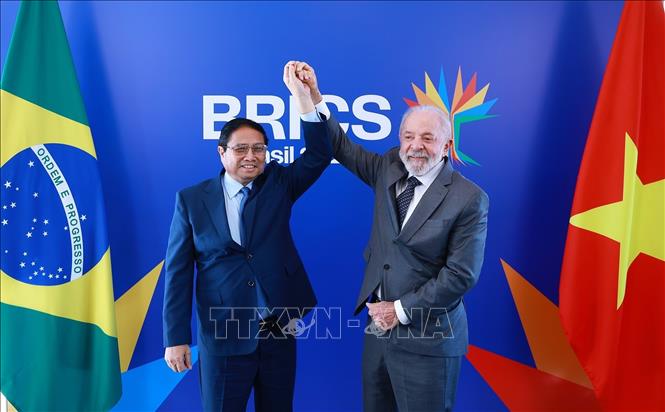 Thủ tướng Phạm Minh Chính hội kiến Tổng thống Cộng hòa Liên bang Brazil Lula da Silva. Ảnh: Dương Giang-TTXVN
