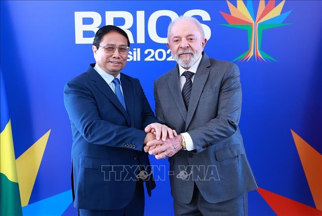 Prime Minister Pham Minh Chinh meets with Brazilian President Brazil Lula da Silva in Rio de Janeiro on July 5. VNA Photo: Dương Giang