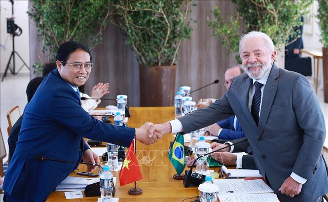 Thủ tướng Phạm Minh Chính hội kiến Tổng thống Cộng hòa Liên bang Brazil Lula da Silva. Ảnh: Dương Giang-TTXVN
