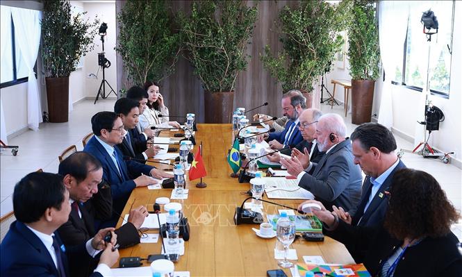 Thủ tướng Phạm Minh Chính hội kiến Tổng thống Cộng hòa Liên bang Brazil Lula da Silva. Ảnh: Dương Giang-TTXVN

