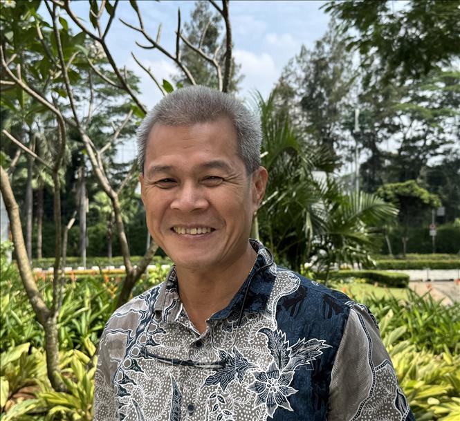 Ông Trần Đông Phương, chuyên gia cao cấp tại Viện Nghiên cứu kinh tế ASEAN và Đông Á (ARIA). Ảnh: Đỗ Quyên – PV TTXVN tại Indonesia