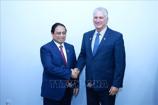 Thủ tướng Phạm Minh Chính gặp Bí thư Thứ nhất Đảng Cộng sản Cuba, Chủ tịch nước Cộng hòa Cuba Miguel Díaz-Canel Bermúdez. Ảnh: Dương Giang-TTXVN 
