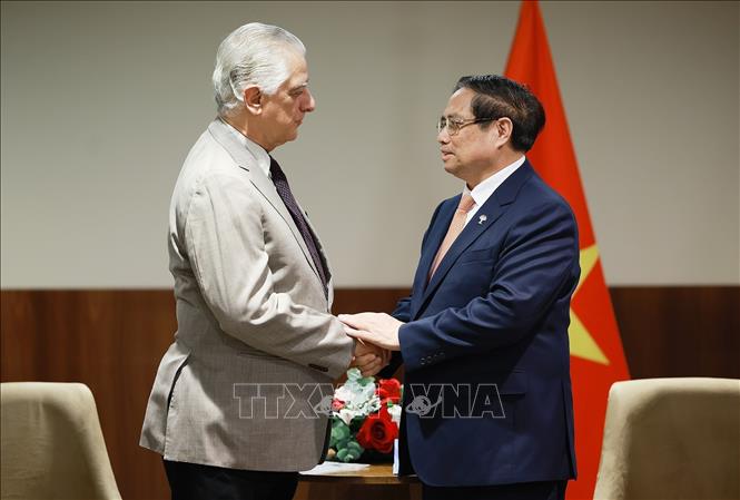 Thủ tướng Phạm Minh Chính tiếp ông Luiz Césio Caetano, Chủ tịch Liên đoàn Công nghiệp bang Rio de Janeiro (Firjan). Ảnh: Dương Giang-TTXVN 