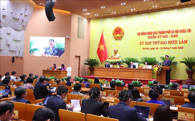 Phó Chủ tịch Quốc hội Vũ Hồng Thanh phát biểu chỉ đạo. Ảnh: Văn Điệp - TTXVN