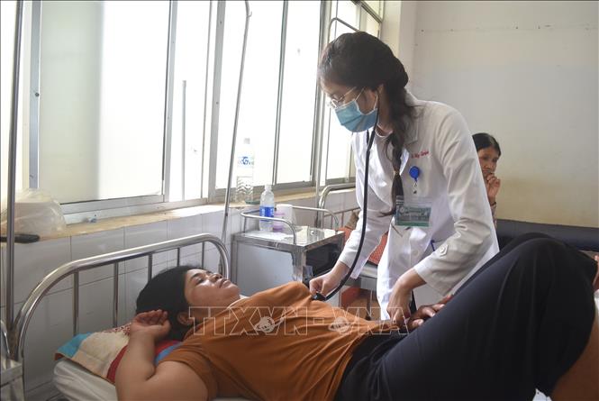 Bệnh viện Đa khoa Buôn Ma Thuột (phường Buôn Ma Thuột), số ca mắc sốt xuất huyết nhập viện tăng đáng kể. Ảnh: Nguyên Dung - TTXVN