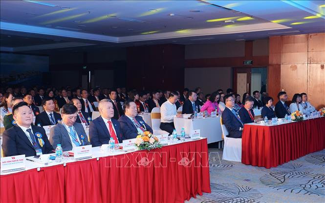 Phó Thủ tướng Lê Thành Long và các đại biểu dự Đại hội Đảng bộ Tổng công ty Hàng hải Việt Nam lần thứ VII, nhiệm kỳ 2025 - 2030. Ảnh: Quốc Khánh - TTXVN