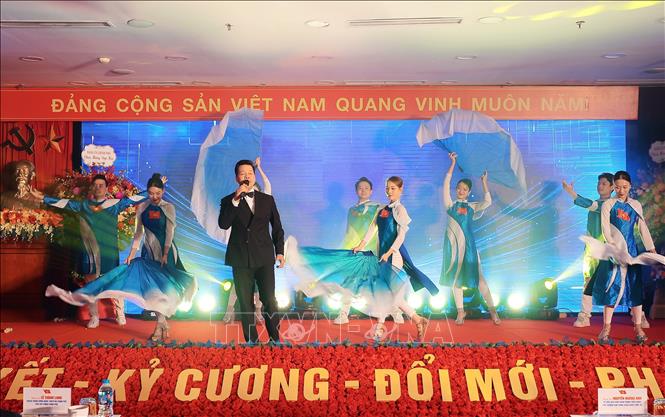 Tiết mục văn nghệ chào mừng Đại hội. Ảnh: Quốc Khánh - TTXVN