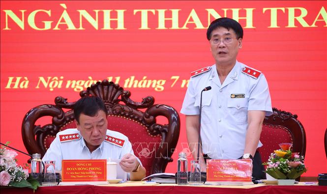 Phó Tổng Thanh tra Chính phủ Lê Sỹ Bảy phát biểu. Ảnh: Văn Điệp - TTXVN 