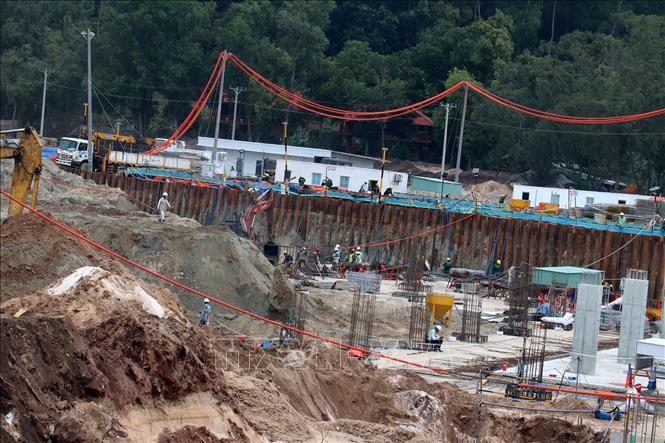 Công trường thi công Dự án Trung tâm tổ chức Hội nghị APEC 2027 và các công trình chức năng. Ảnh: Lê Huy Hải - TTXVN