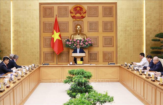 Thủ tướng Phạm Minh Chính phát biểu tại buổi làm việc với Đoàn Hội đồng kinh doanh Hoa Kỳ - ASEAN (USABC). Ảnh: Dương Giang-TTXVN