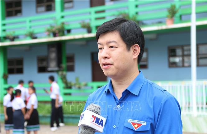 Ông Lê Hải Long, Phó Chủ tịch Hội đồng Đội Trung ương chia sẻ mục đích và ý nghĩa của chương trình. Ảnh: Xuân Tú - PV TTXVN tại Lào
