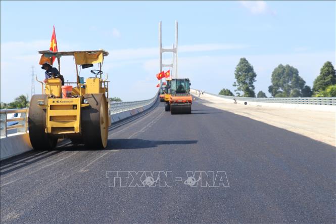 Tiến độ tổng thể đã hoàn thành được trên 96,5% khối lượng công việc được giao .Ảnh: Công Trí-TTXVN