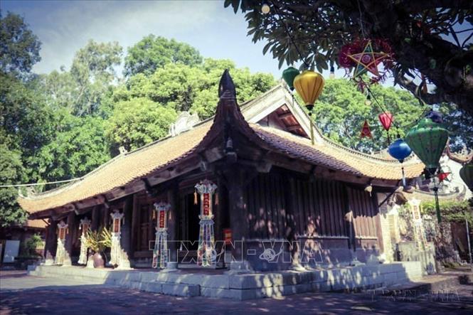 Chùa Vĩnh Nghiêm (Bắc Ninh), thuộc hệ thống Quần thể di tích và danh thắng Yên Tử - Vĩnh Nghiêm - Côn Sơn, Kiếp Bạc (gọi tắt là Yên Tử), là ngôi chùa cổ có từ thời Lý, đến thế kỷ XIII được Phật Hoàng Trần Nhân Tông tu bổ, xây dựng thành trung tâm Phật giáo của Thiền phái Trúc Lâm. Ảnh: TTXVN phát