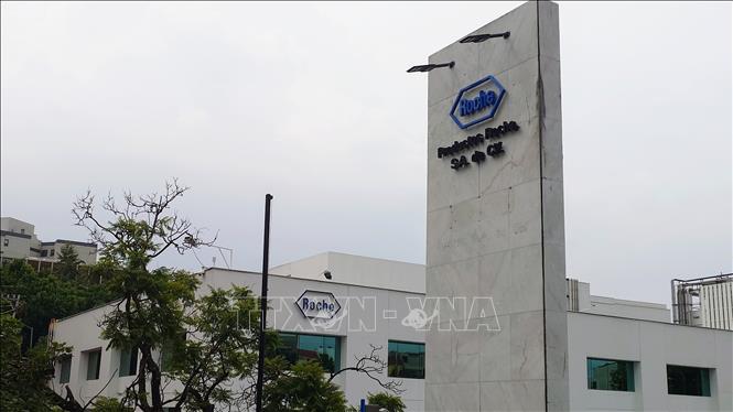 Trụ sở của Tập đoàn dược phẩm Roche tại thủ đô Mexico City, Mexico. Ảnh: Phi Hùng - PV TTXVN tại Mexico