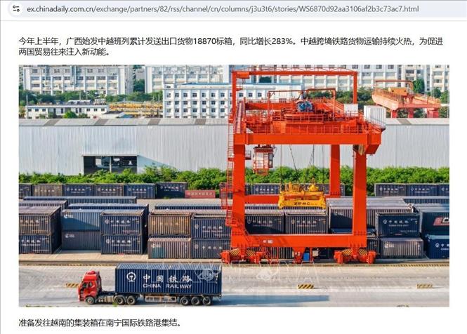 Hàng hóa được tập kết tại Cảng đường sắt quốc tế Nam Ninh Quảng Tây trước khi chuyển tiếp đến Việt Nam qua tàu liên vận Việt - Trung. Ảnh: Công Tuyên - PV TTXVN tại Trung Quốc